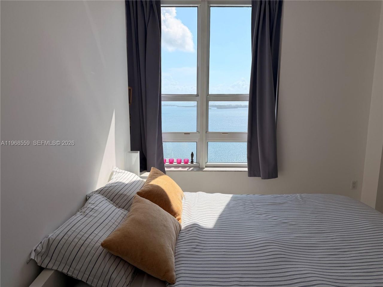 951 Brickell Ave, Unit 3108, Miami, FL 33131 Photo