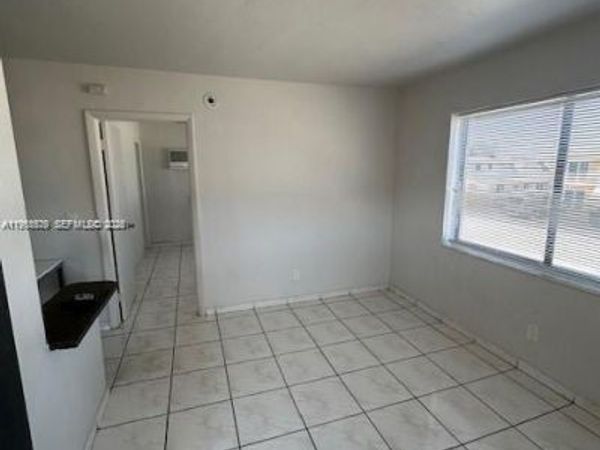 110 W 26th St, Unit 6, Hialeah, FL 33010