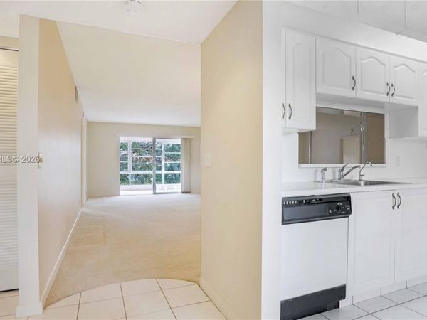 13001 SW 15th Ct , Unit 405T, Pembroke Pines, FL 33027