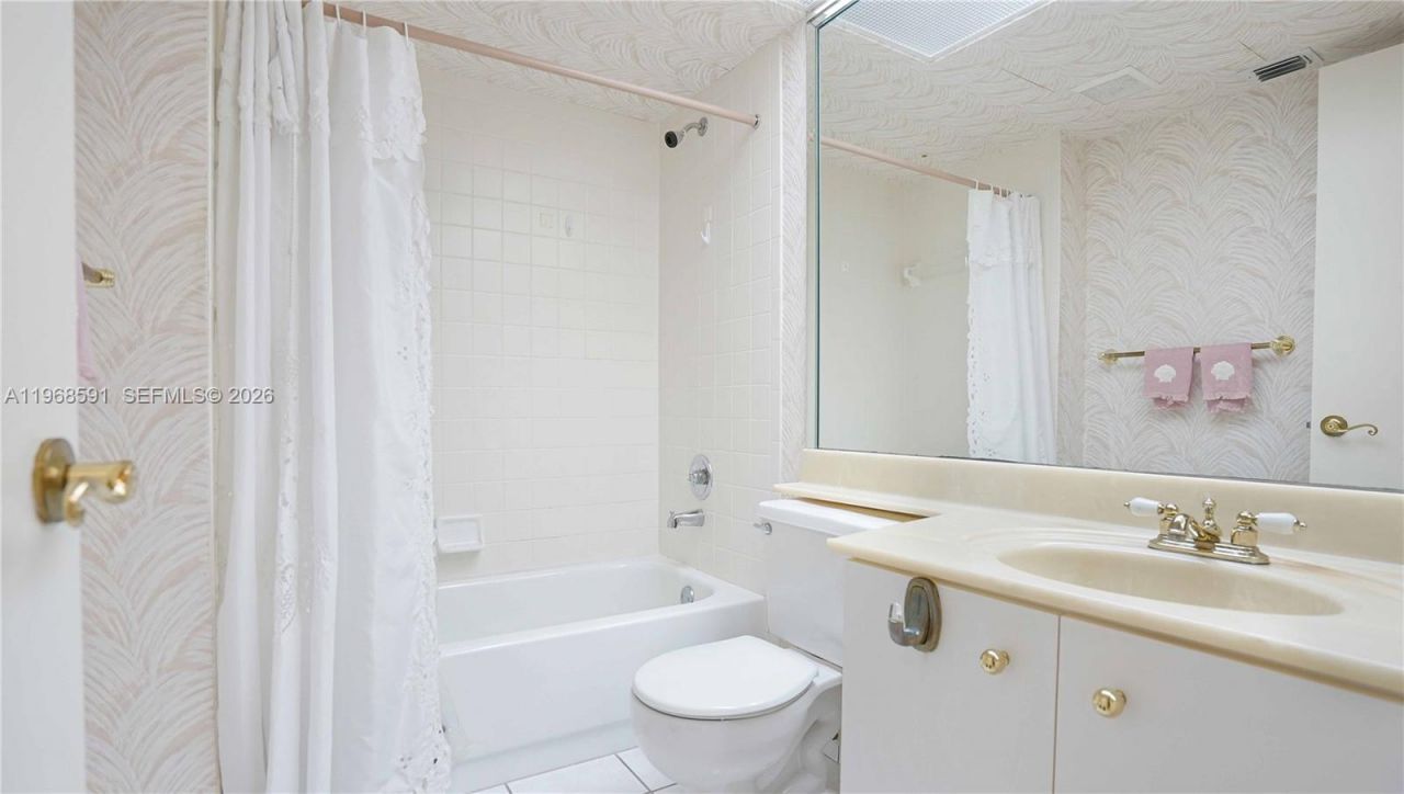 13001 SW 15th Ct , Unit 405T, Pembroke Pines, FL 33027 Photo