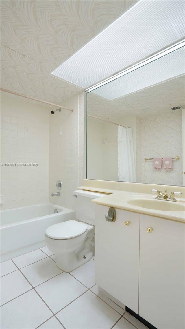 13001 SW 15th Ct , Unit 405T, Pembroke Pines, FL 33027 Photo