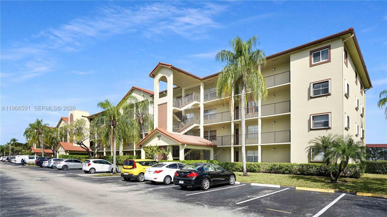 13001 SW 15th Ct , Unit 405T, Pembroke Pines, FL 33027 Photo