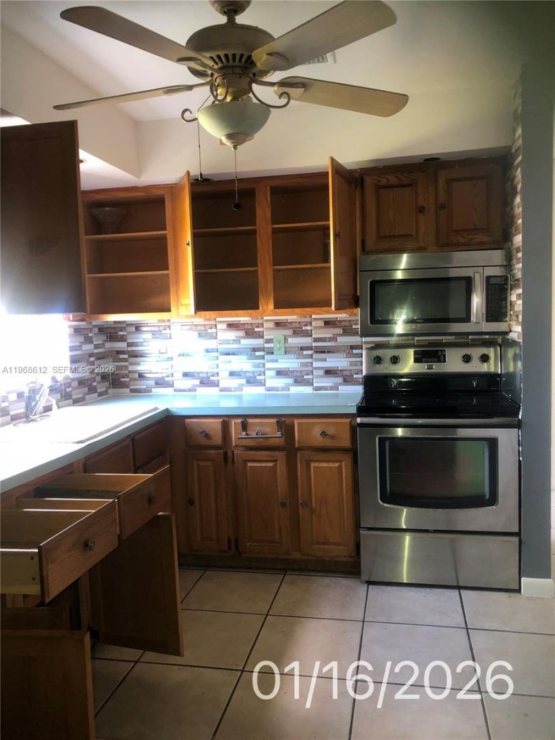 11952 SW 176th Ter, Miami, FL 33177 Photo