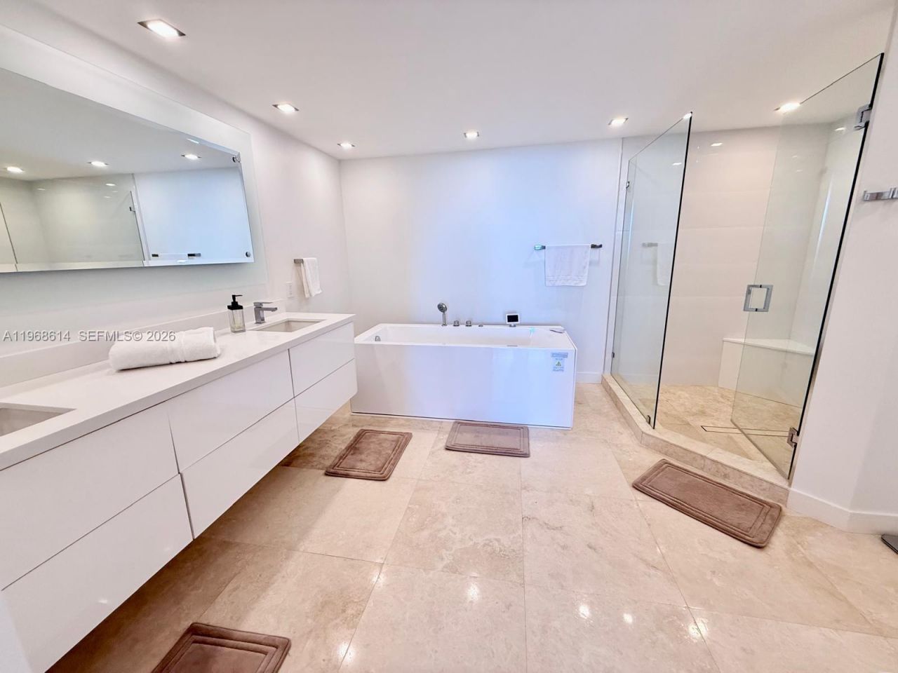 2100 N Ocean Blvd , Unit 12D, Fort Lauderdale, FL 33305 Photo