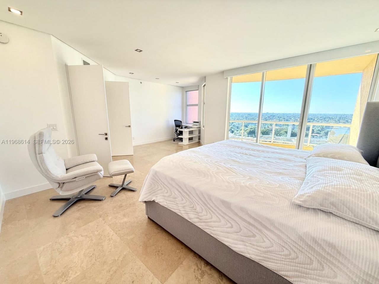 2100 N Ocean Blvd , Unit 12D, Fort Lauderdale, FL 33305 Photo