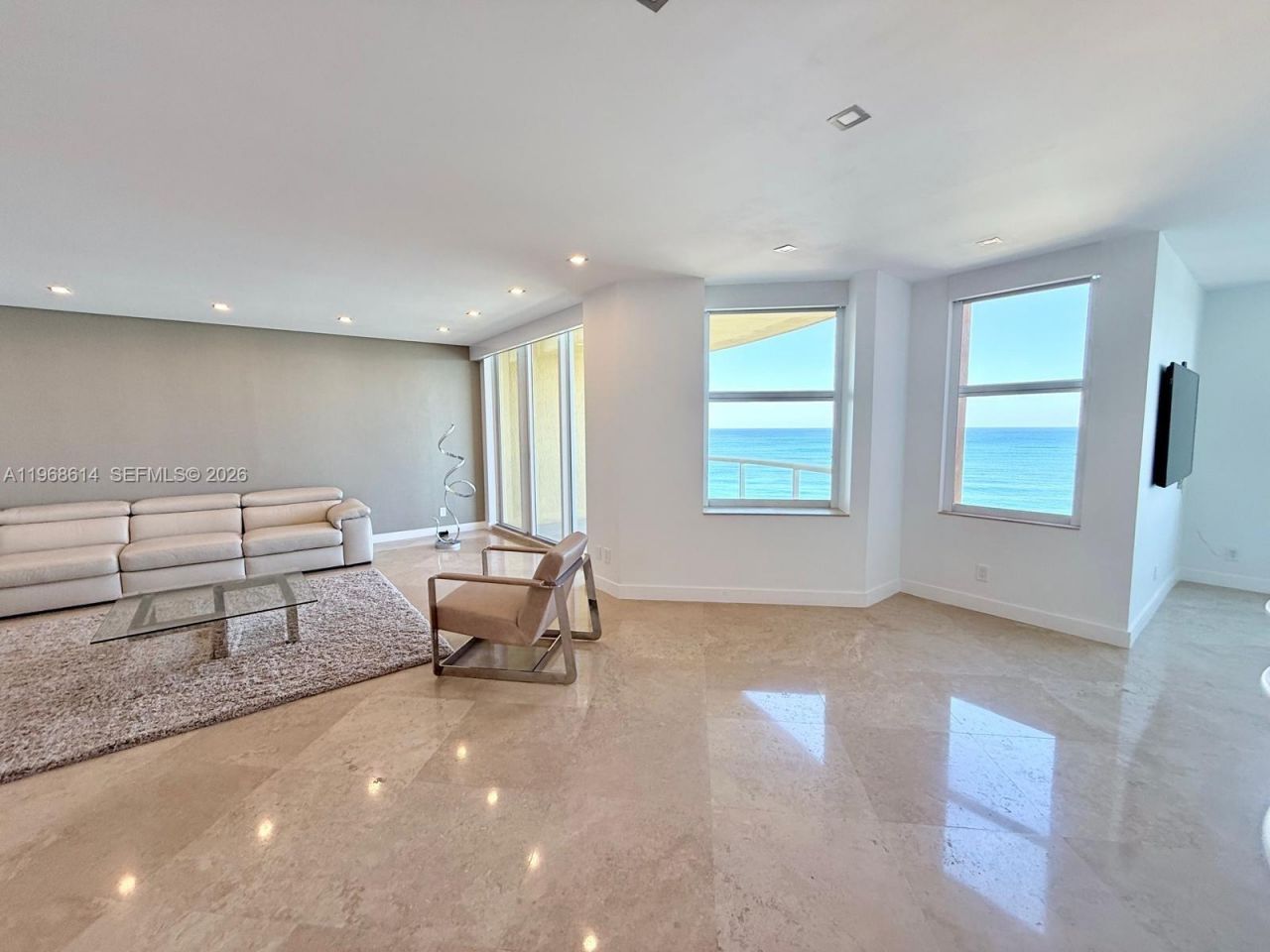 2100 N Ocean Blvd , Unit 12D, Fort Lauderdale, FL 33305 Photo