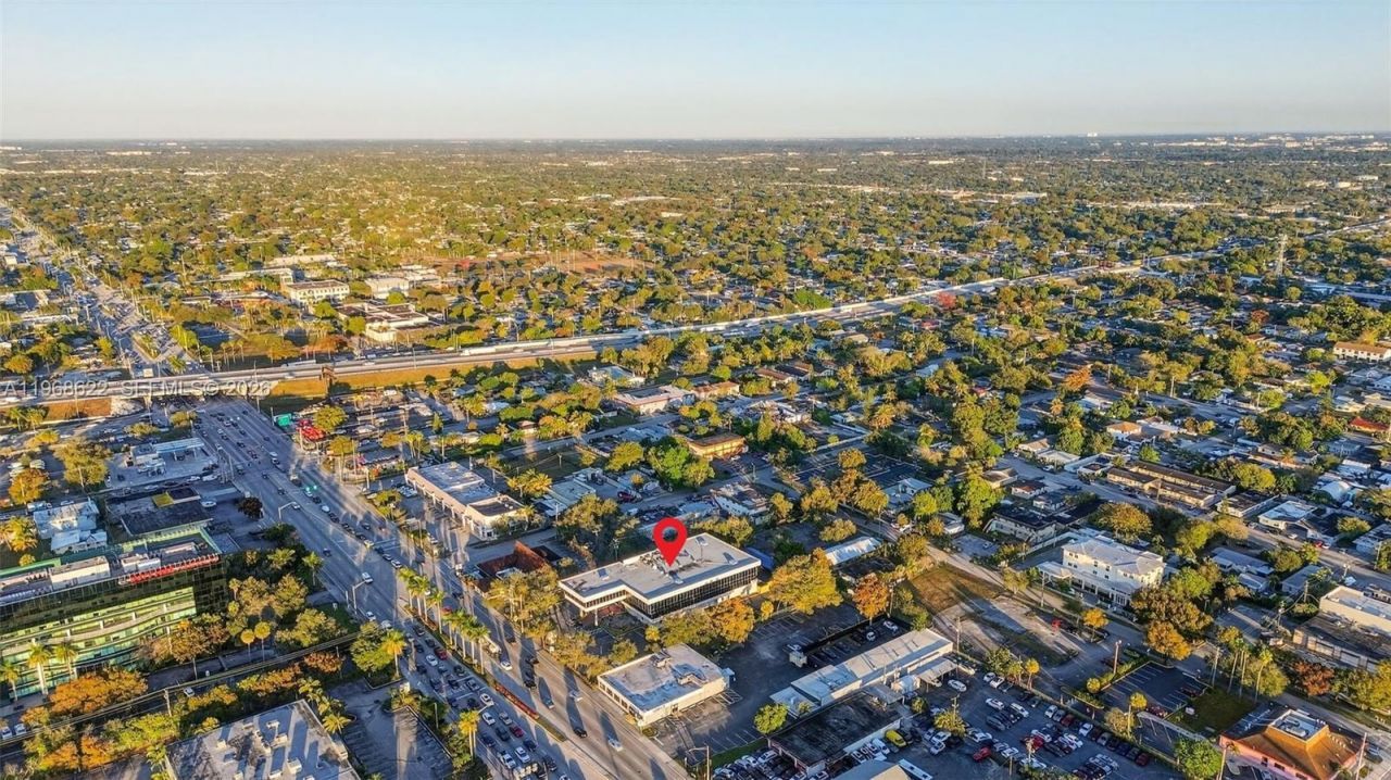 6067 Hollywood Blvd , Hollywood, FL 33024 Photo