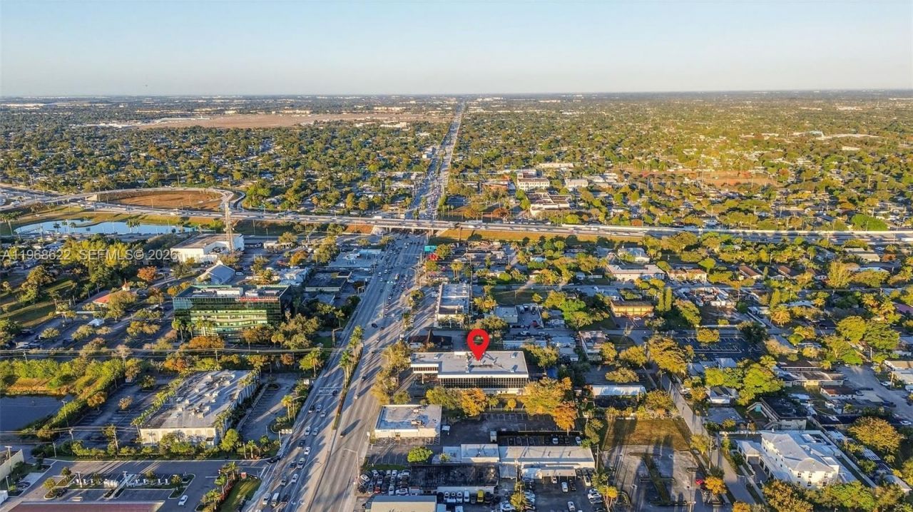 6067 Hollywood Blvd , Hollywood, FL 33024 Photo