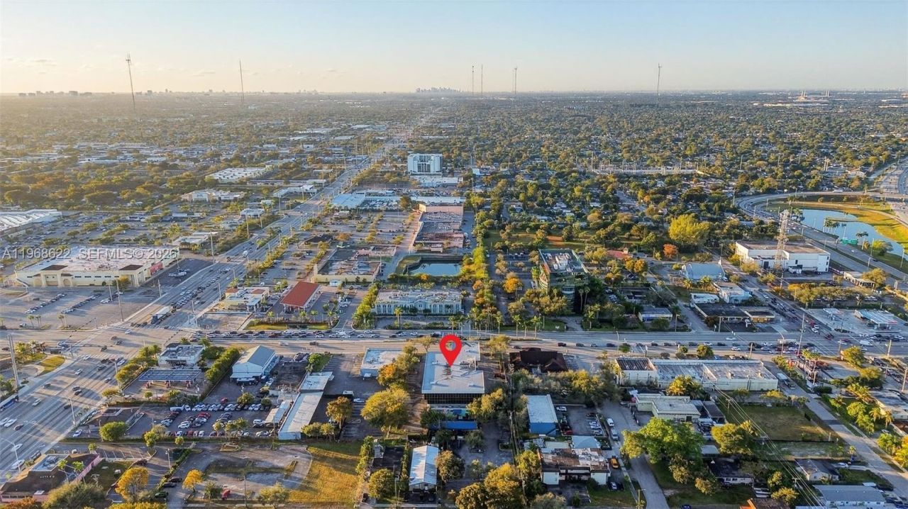 6067 Hollywood Blvd , Hollywood, FL 33024 Photo