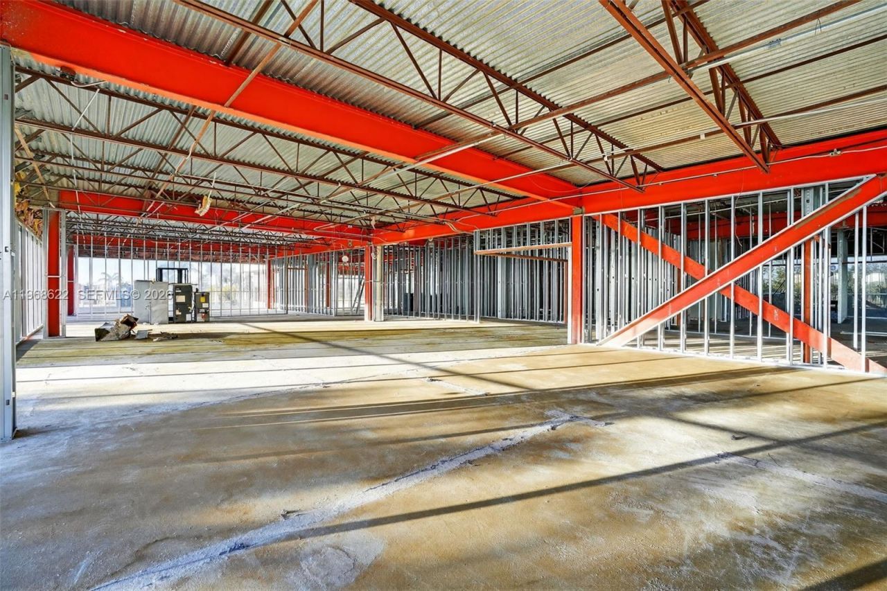 6067 Hollywood Blvd , Hollywood, FL 33024 Photo