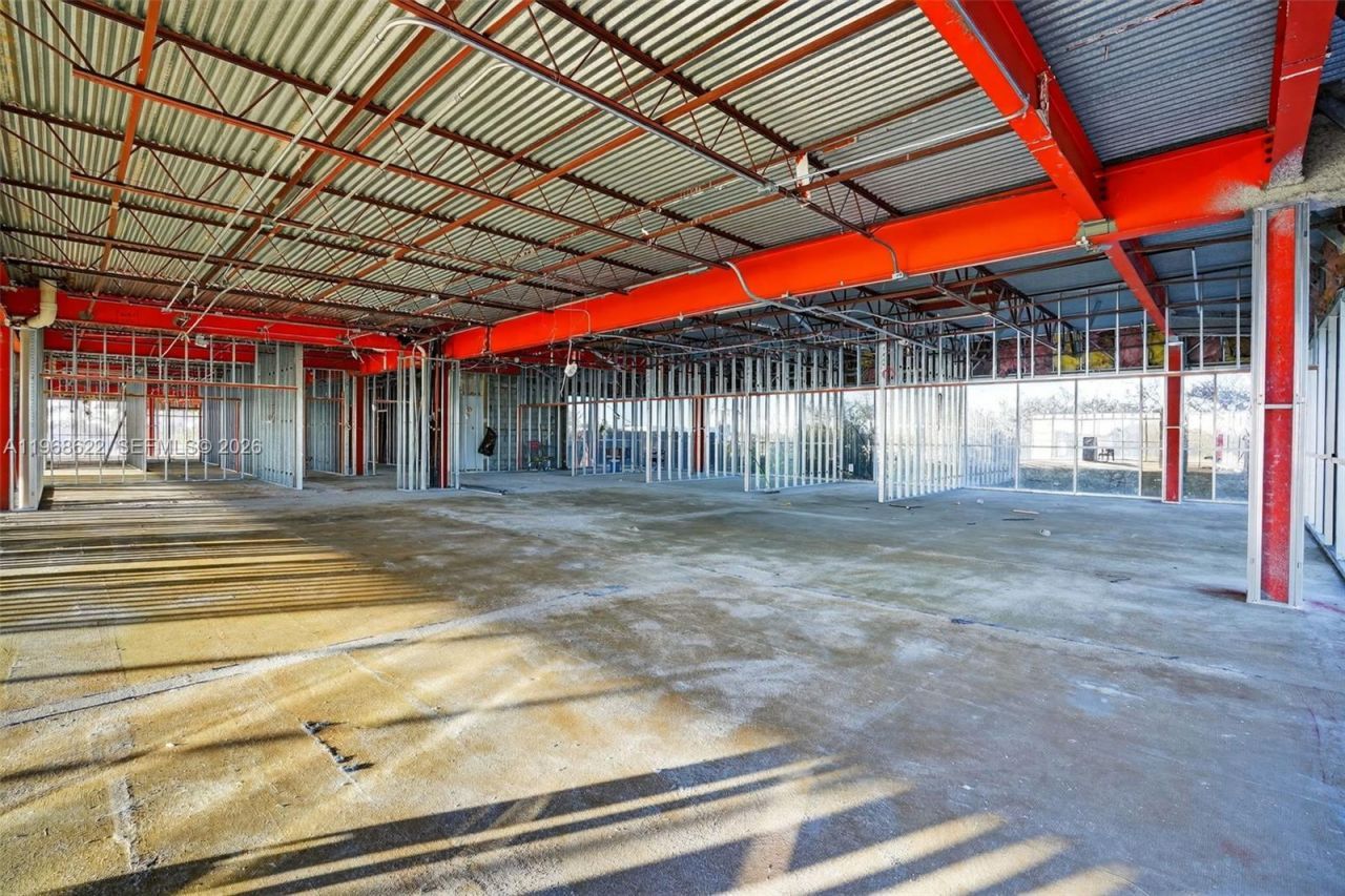 6067 Hollywood Blvd , Hollywood, FL 33024 Photo