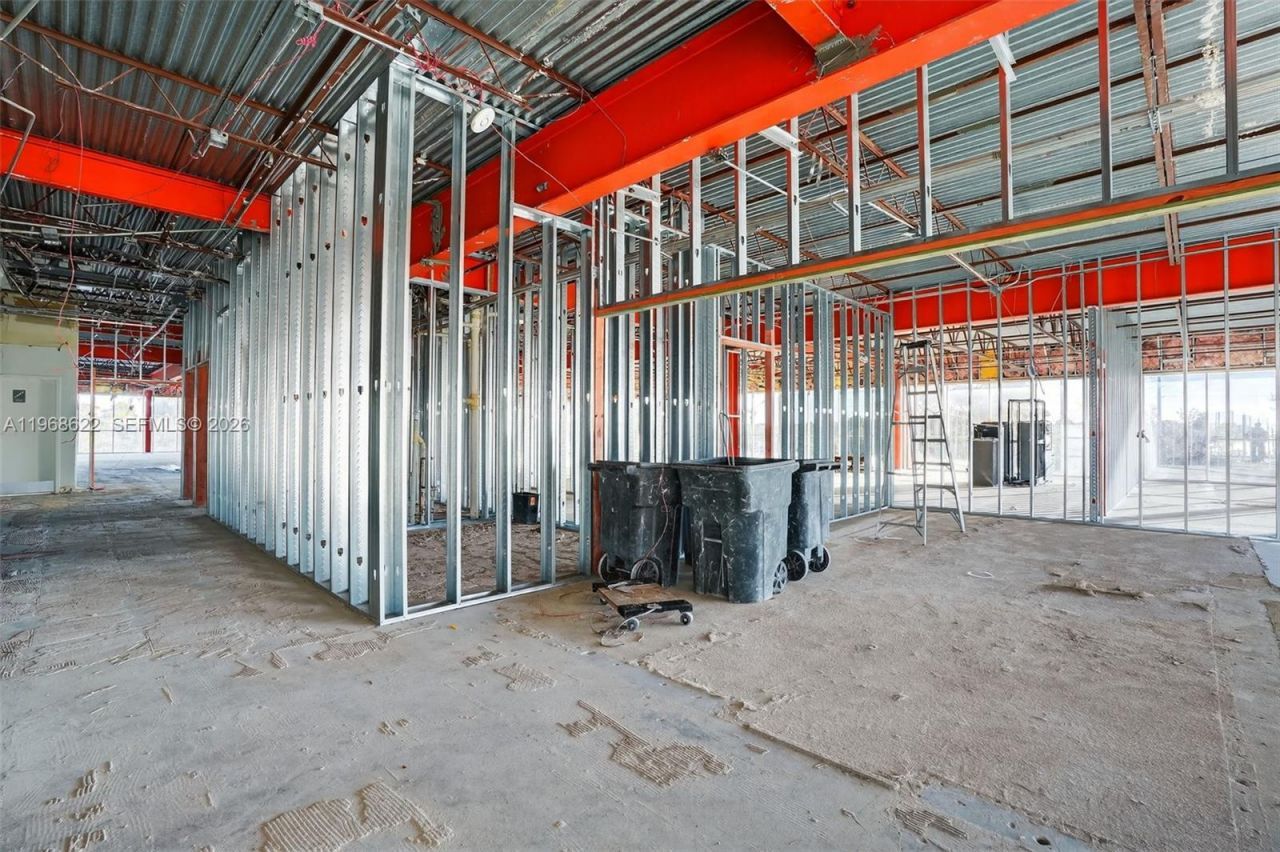 6067 Hollywood Blvd , Hollywood, FL 33024 Photo