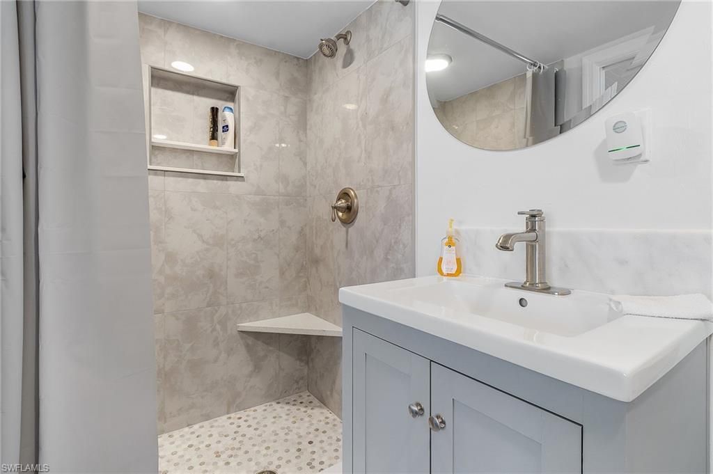 12139 Matlacha Blvd , Matlacha Isles, FL 33991 Photo