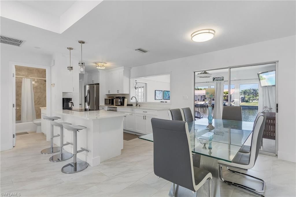 12139 Matlacha Blvd , Matlacha Isles, FL 33991 Photo