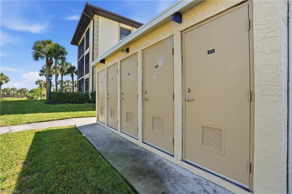12601 Kelly Sands Way, Unit 421, Fort Myers, FL 33908 Photo