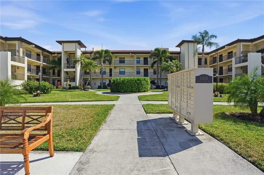 12601 Kelly Sands Way, Unit 421, Fort Myers, FL 33908 Photo