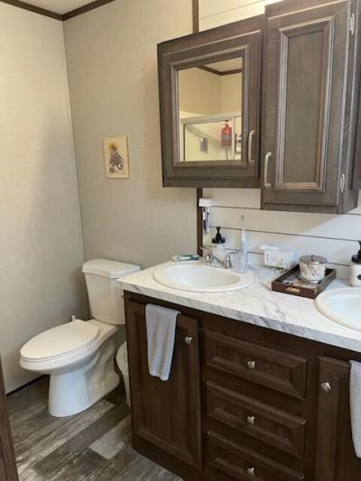 5976 Pleasant Grove Road Photo 9