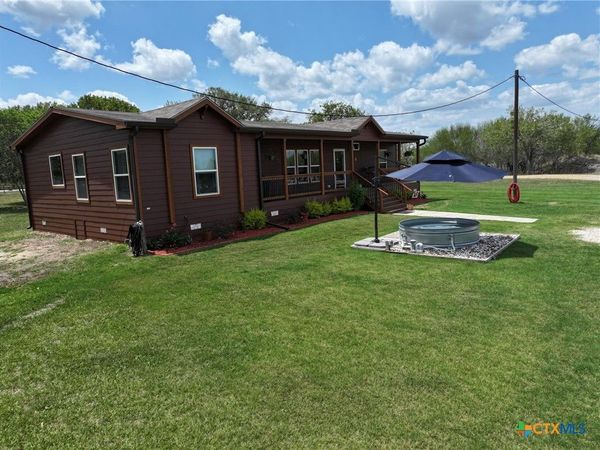 1385 Bego Road, Goliad, TX 77963