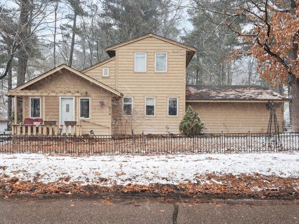 656 Lincoln Drive, Wyoming, MN 55092