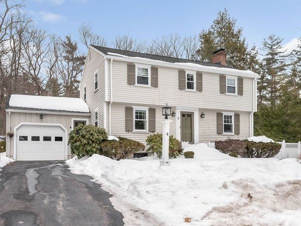 4 Hickory Lane, North Reading, MA 01864
