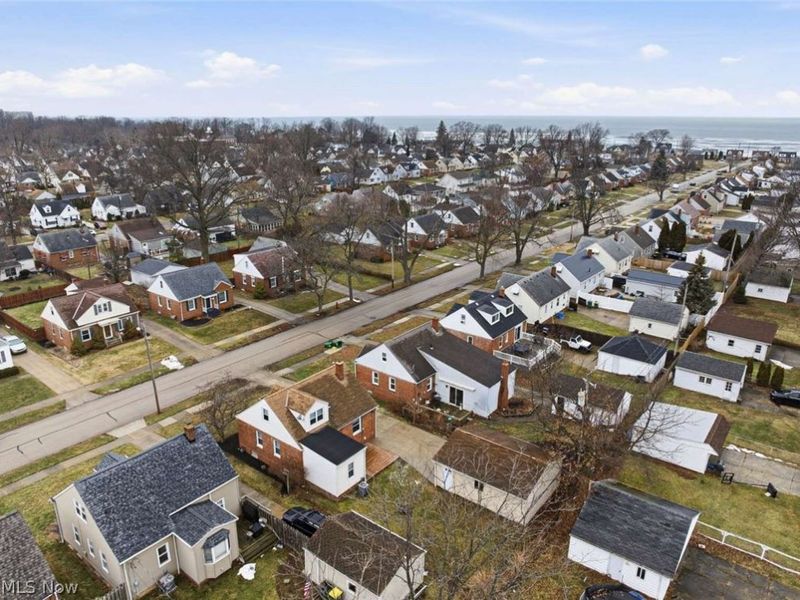 325 E 327th Street, Willowick, OH 44095 Photo 25