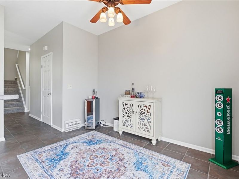 323 Arizona Avenue, Lorain, OH 44052 Photo 11