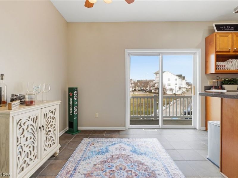 323 Arizona Avenue, Lorain, OH 44052 Photo 13