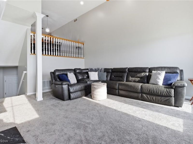 323 Arizona Avenue, Lorain, OH 44052 Photo 19