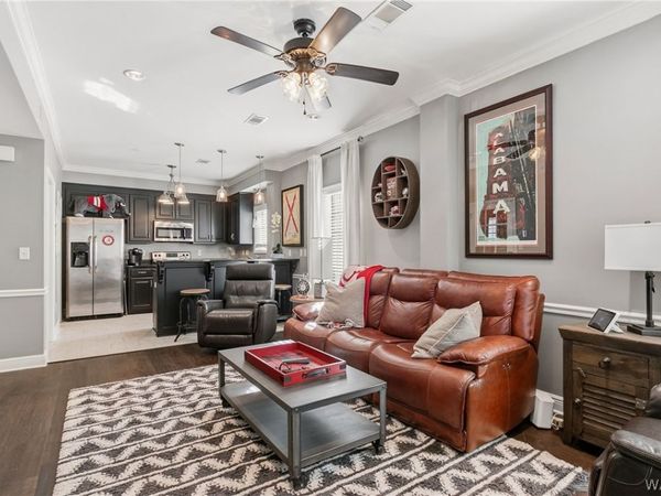 1020 Oak Avenue, Unit 4, Tuscaloosa, AL 35401