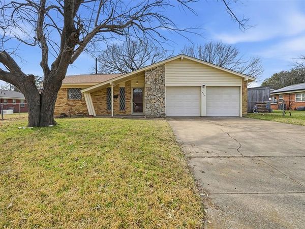 405 Marion Lane, Burleson, TX 76028