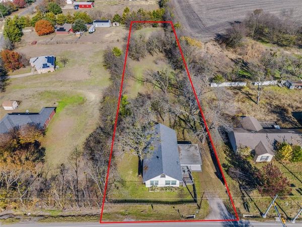 101 W Farm to Market 6 , Nevada, TX 75173