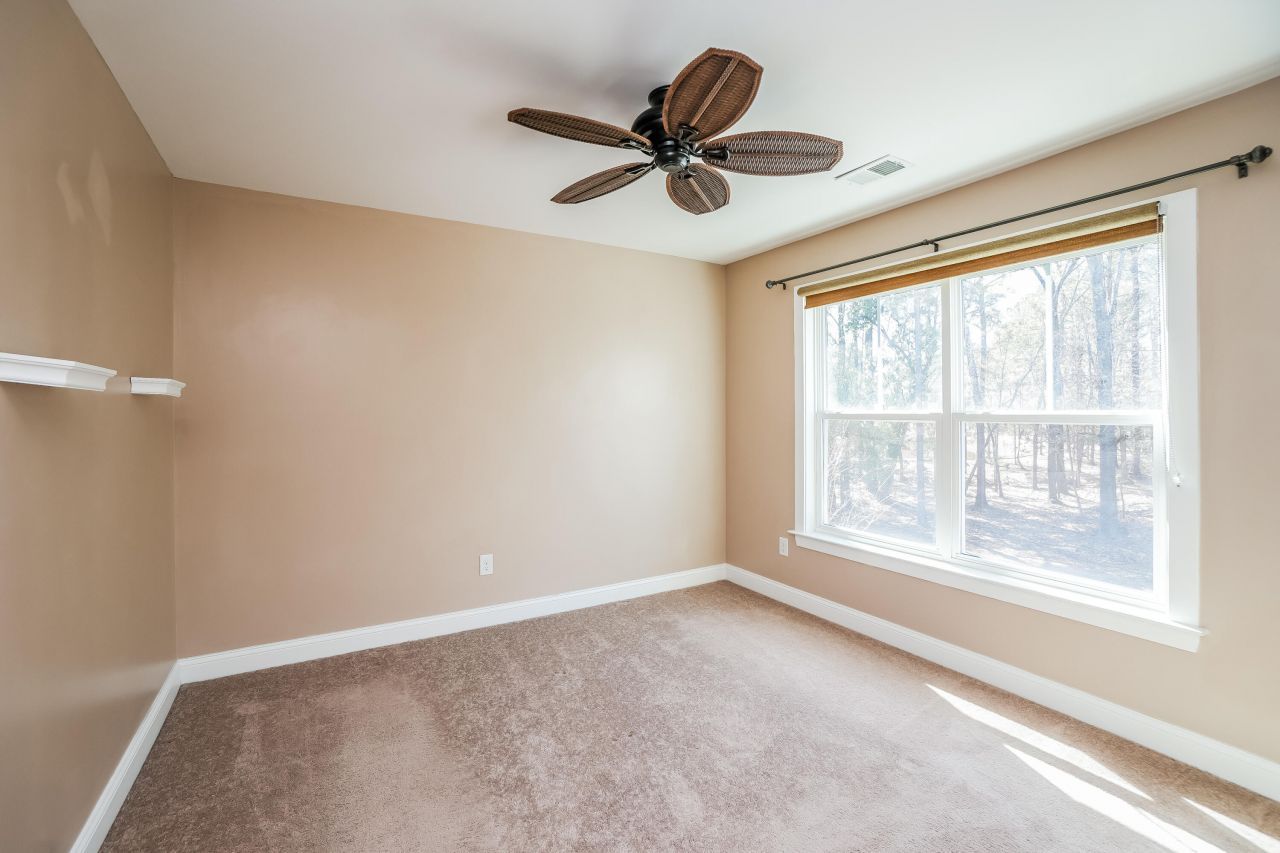 1144 Twitchell Street Photo 11