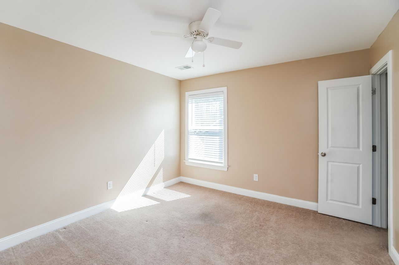 1144 Twitchell Street Photo 21