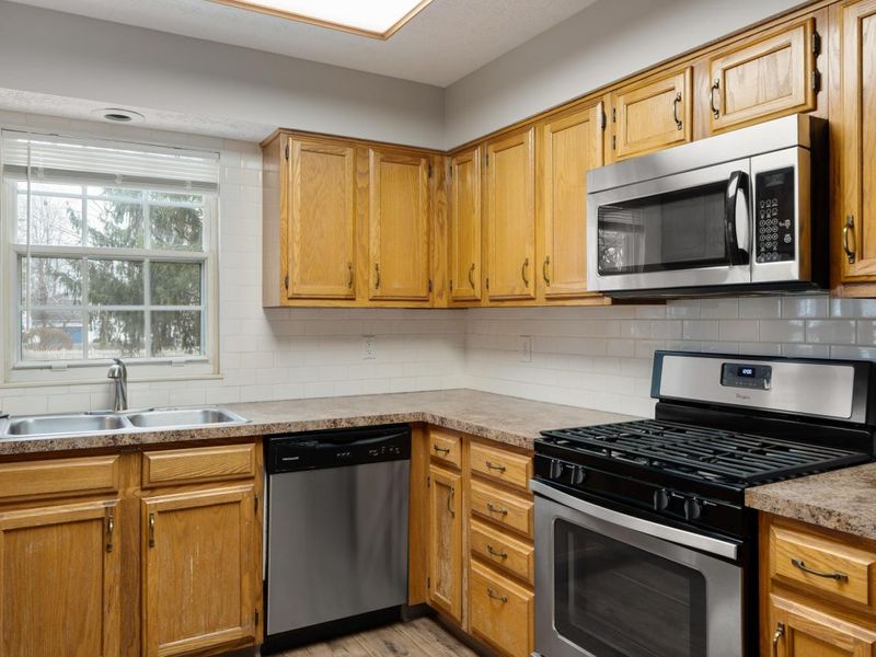 8100 Treebrook Lane, Westerville, OH 43081 Photo 13