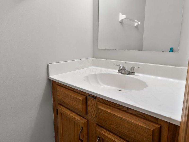 8100 Treebrook Lane, Westerville, OH 43081 Photo 21