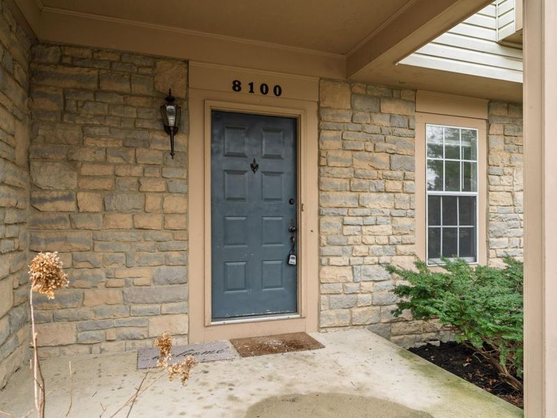 8100 Treebrook Lane, Westerville, OH 43081 Photo 4