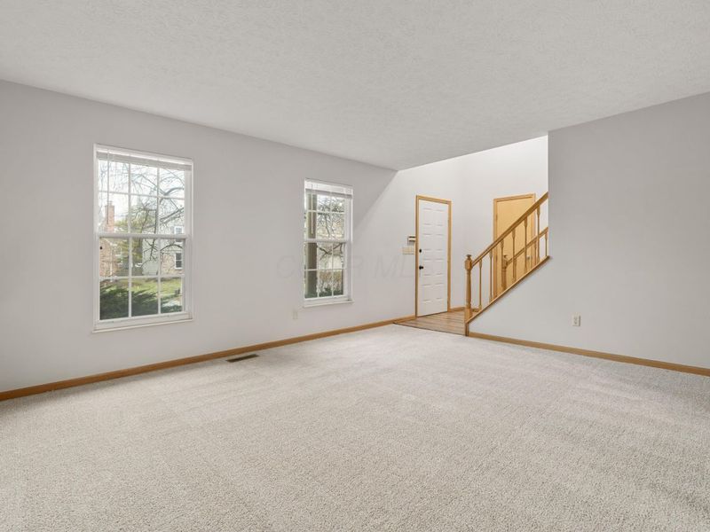 8100 Treebrook Lane, Westerville, OH 43081 Photo 8