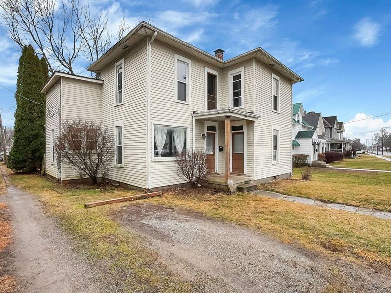 129 S Franklin Street , Richwood, OH 43344 Photo 2