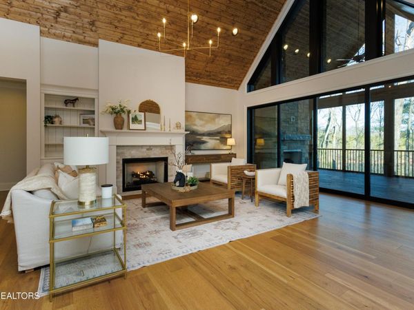 28 Hunterwood Court, Crossville, TN 38558