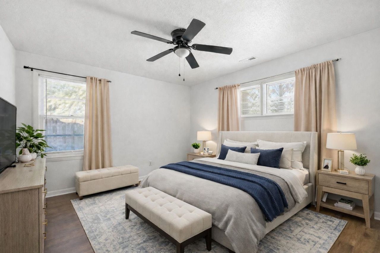 1115 Scott Dr.  Photo 22