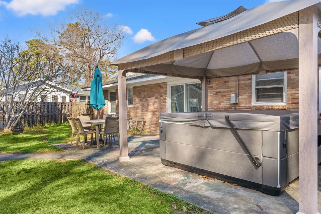 1115 Scott Dr.  Photo 36