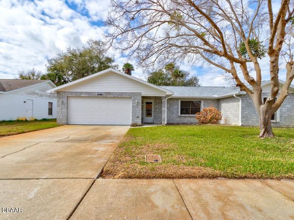 1166 Peachtree Road, Daytona Beach, FL 32114