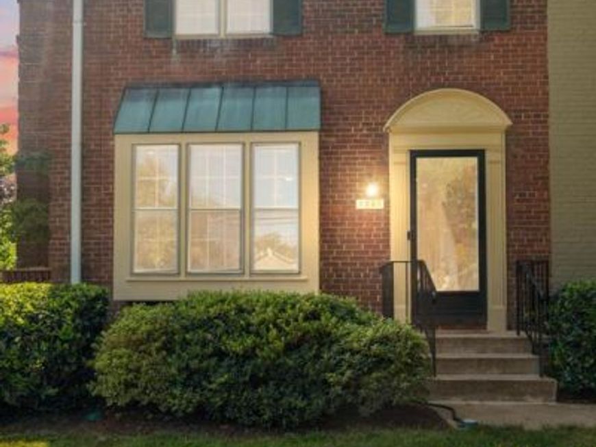 4852 Bradley Boulevard, Unit 224, Chevy Chase, MD 20815 Main Photo