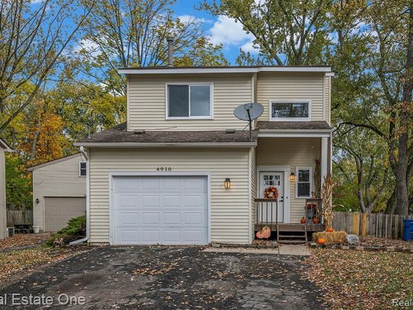 4910 Chipman Drive, Waterford Twp, MI 48327