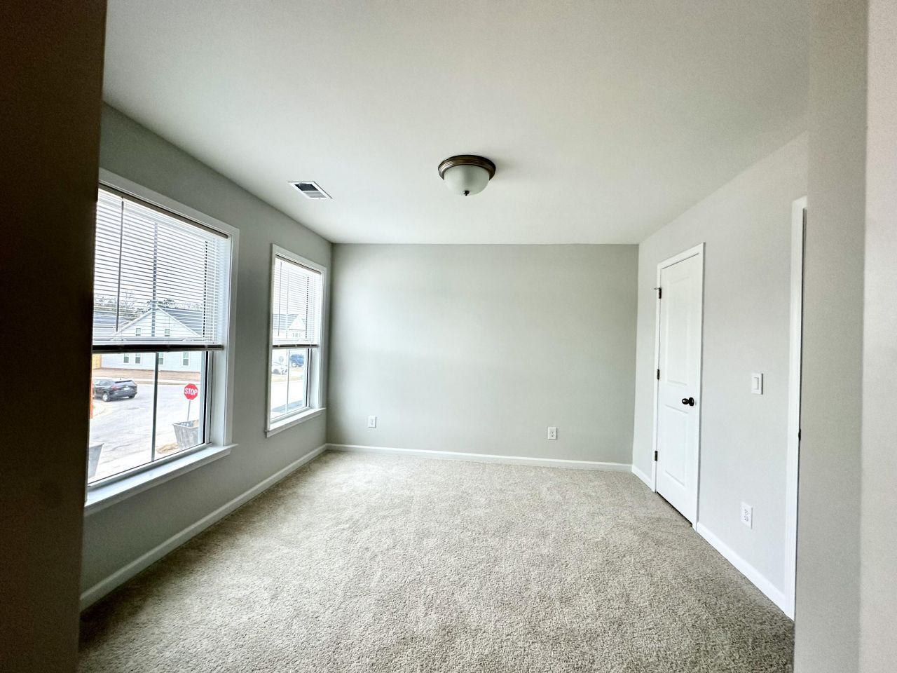 8803 Lannister Drive Photo 12