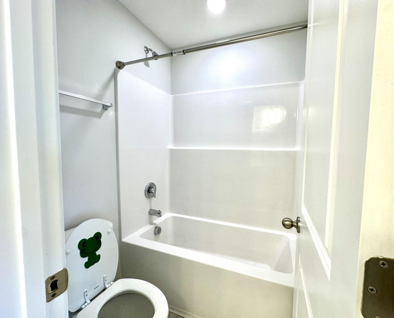 8803 Lannister Drive Photo 15