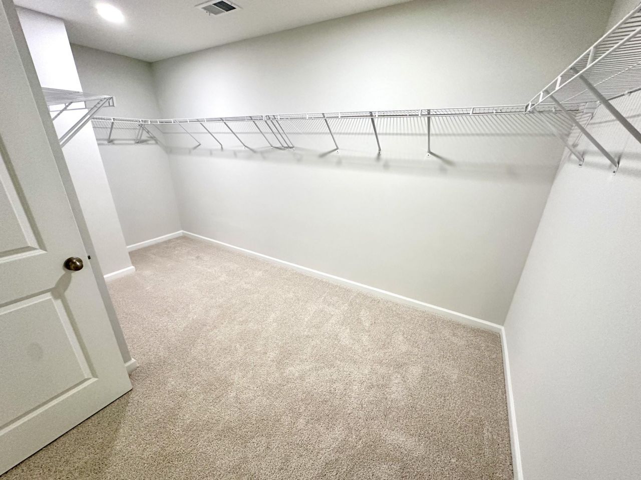 8803 Lannister Drive Photo 18