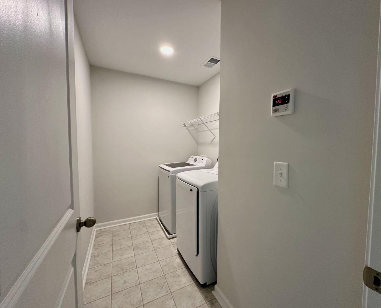 8803 Lannister Drive Photo 20