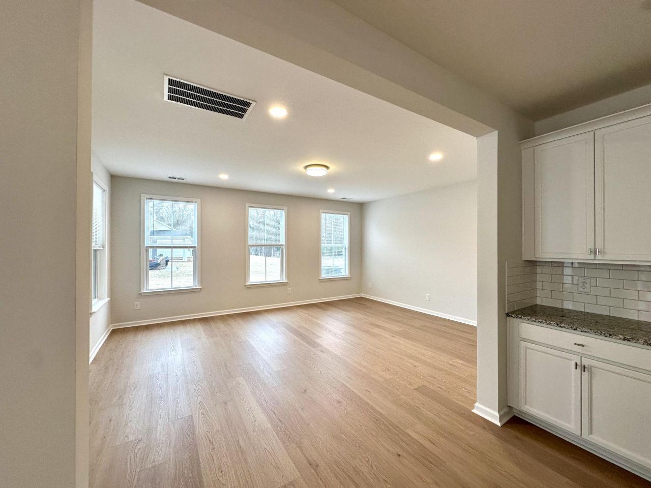 8803 Lannister Drive Photo 5