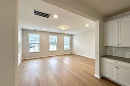 8803 Lannister Drive photo 4